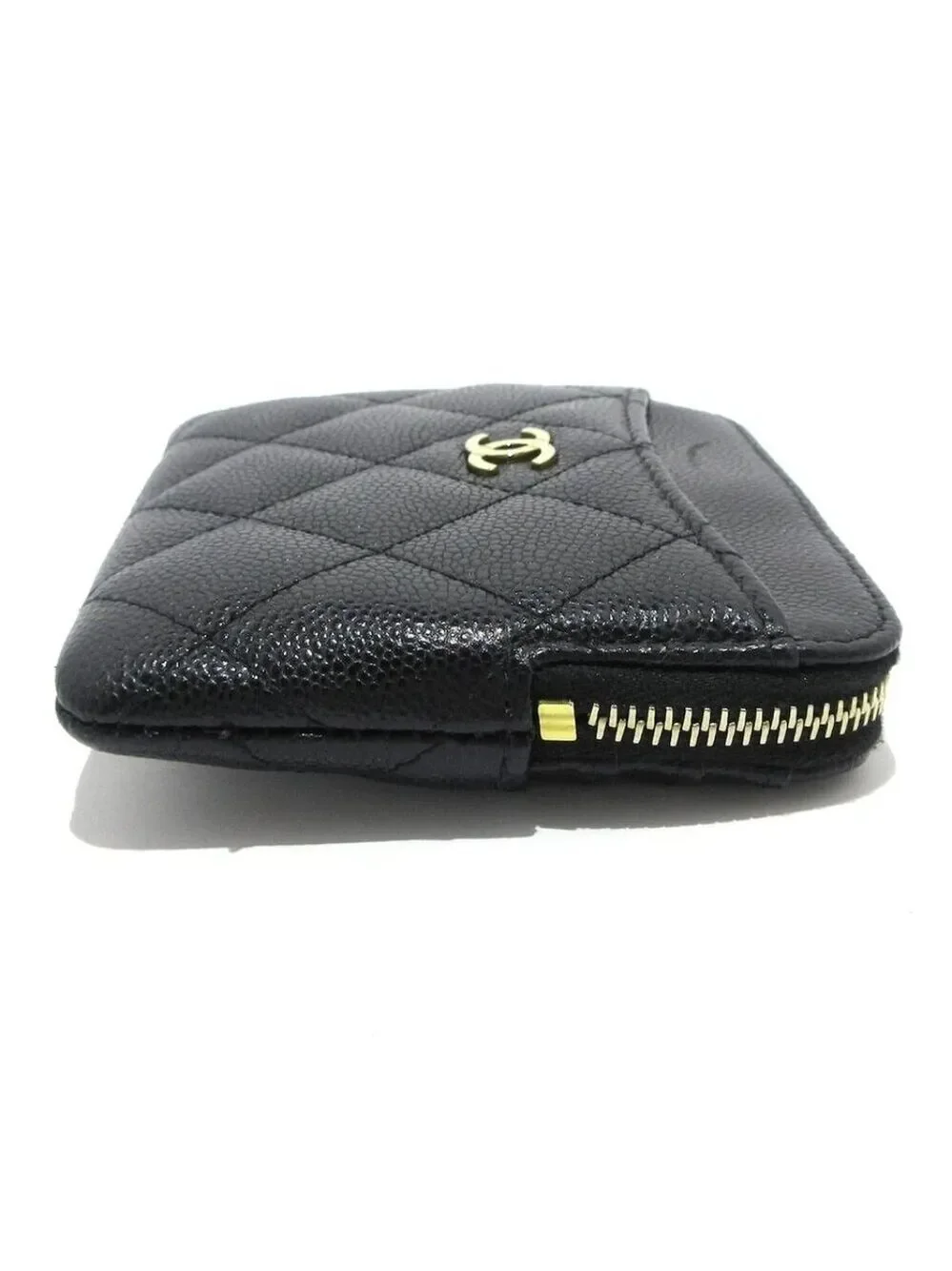 CHANEL Matelasse Black Calfskin Coin Case Gold hardware 607-051525